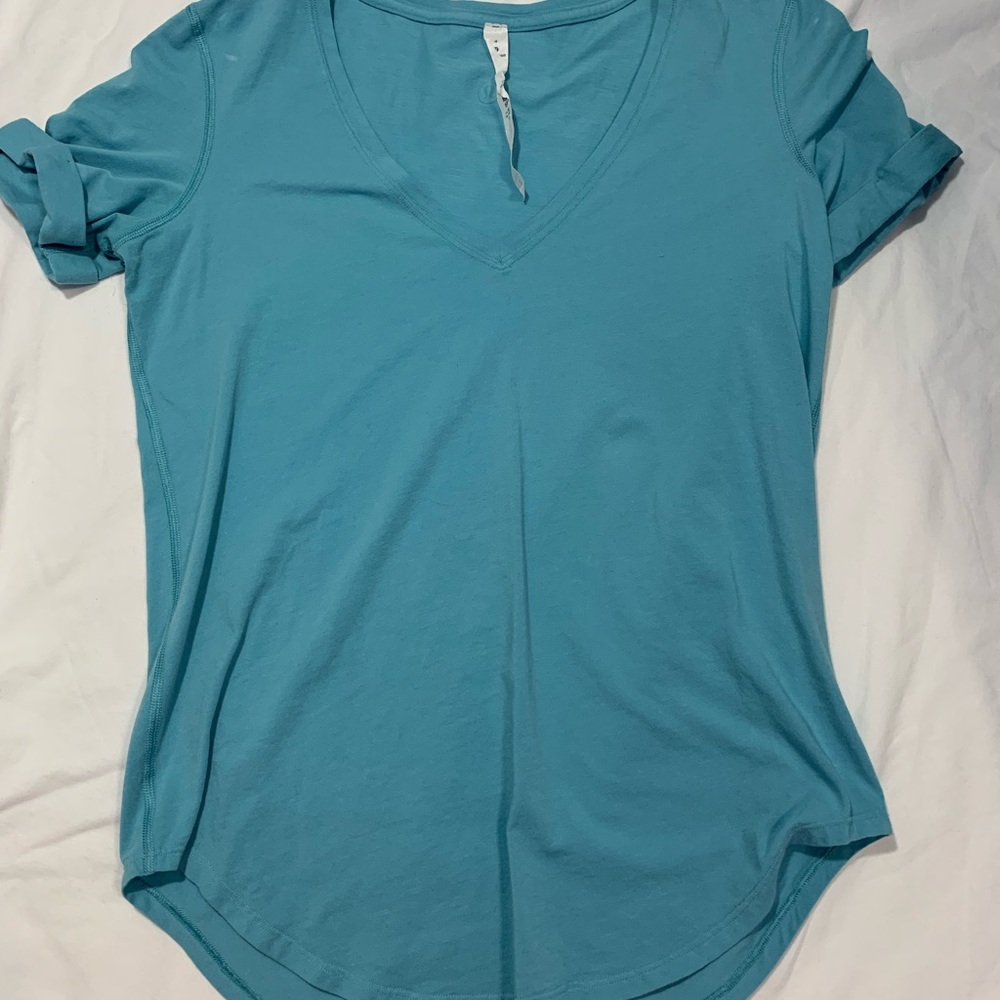 Lululemon T Shirt